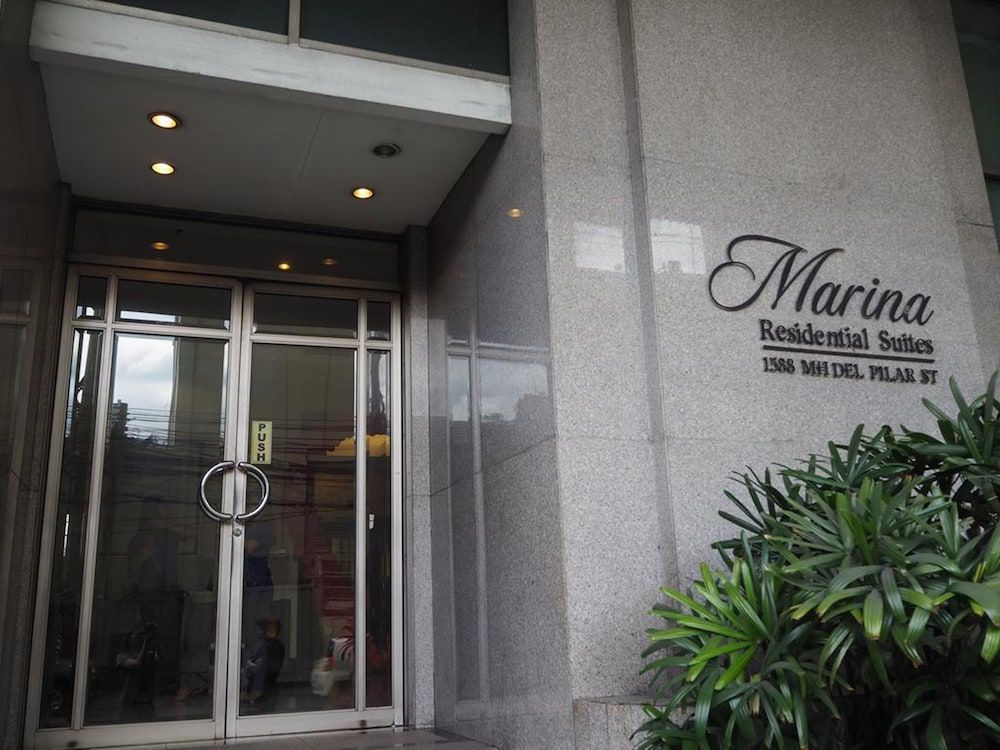 Suites de Marina Manila