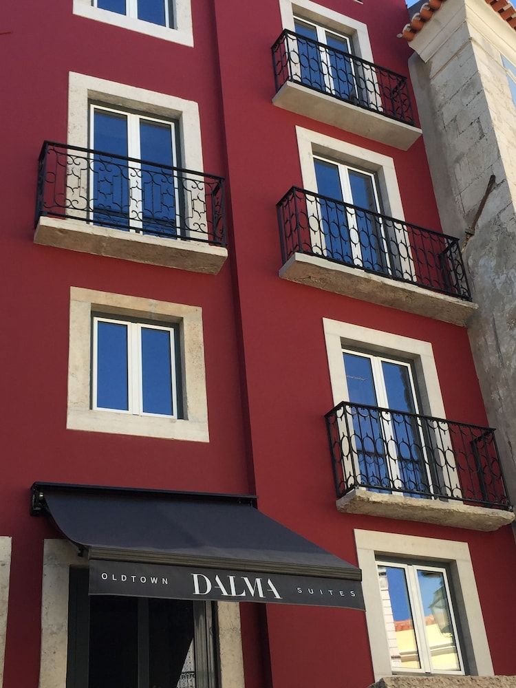 Dalma Old Town Suites