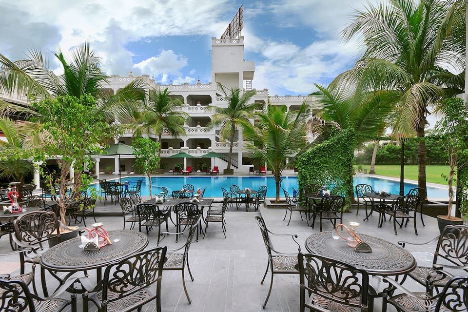 Aarya Grand Hotels & Resorts 5