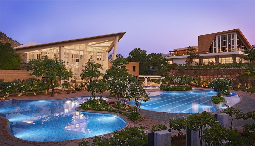 Taj Aravali Resort and Spa 4