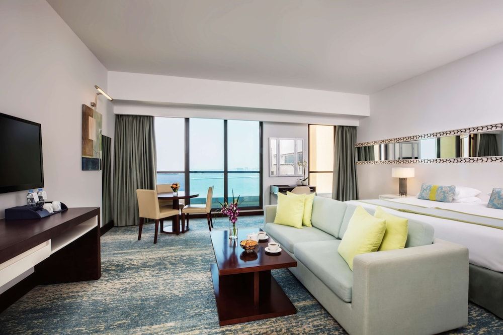 JA Ocean View Hotel, Jumeirah Beach Dubai