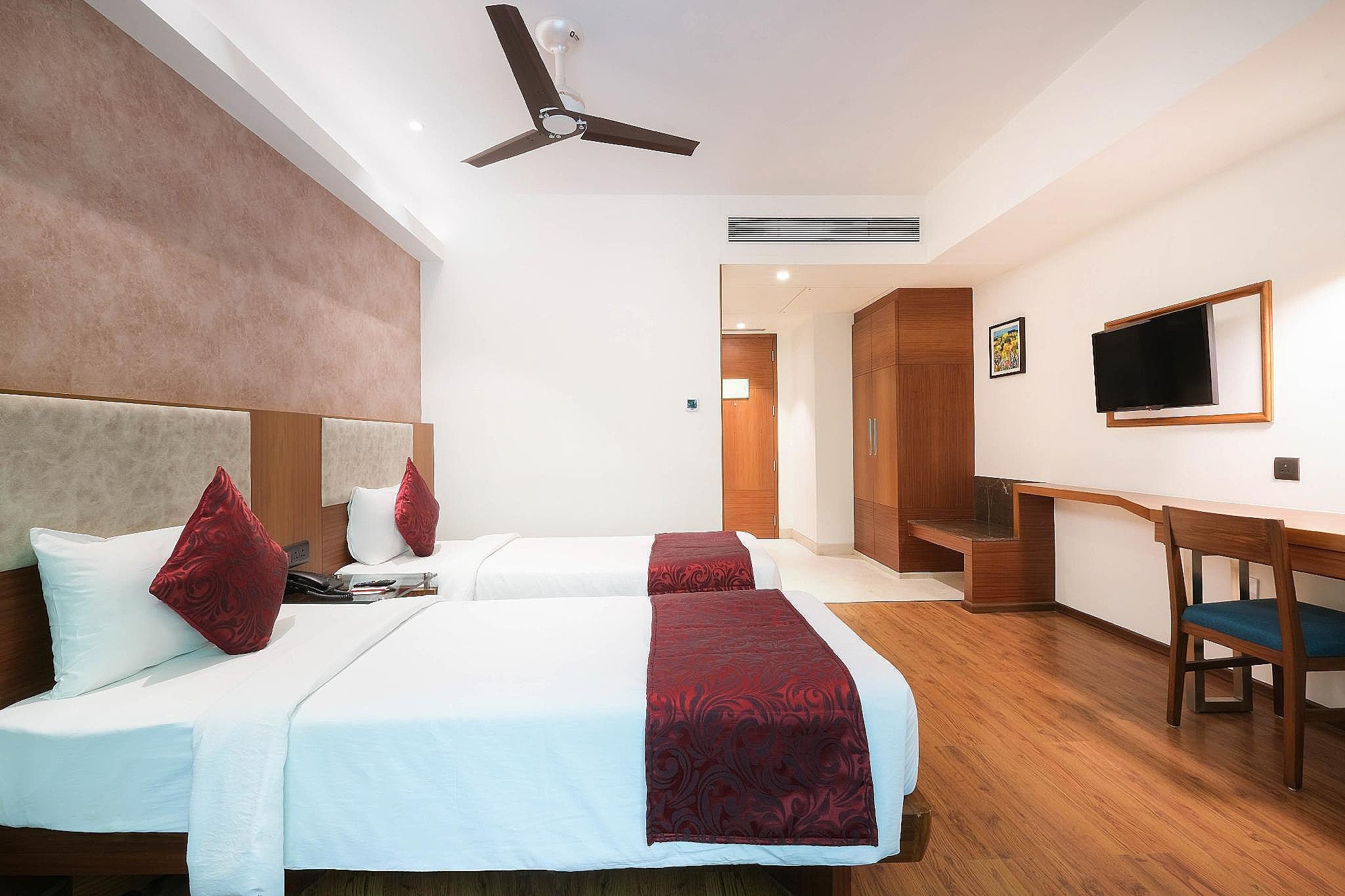 7 Apple Hotel - Viman Nagar Pune Standard Room 4