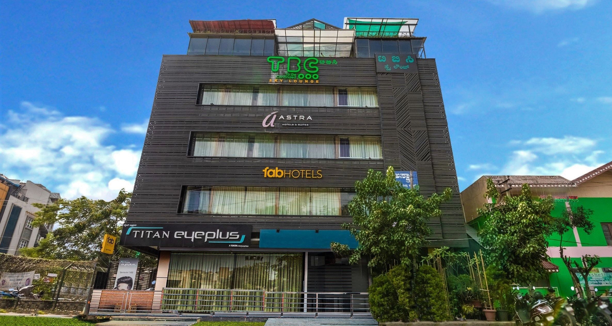 FabHotel Astra Suites 5