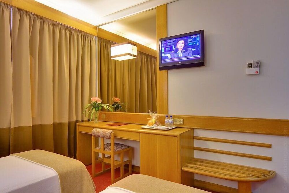 Hotel Alif Campo Pequeno Standard Twin Room 3