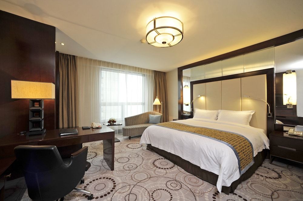 Grand Soluxe Zhongyou Hotel Shanghai 4