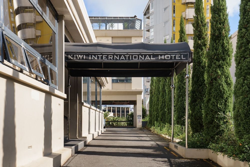 Kiwi International Hotel 2