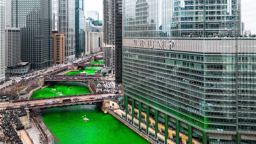 Trump International Hotel & Tower Chicago exterior_detail 4