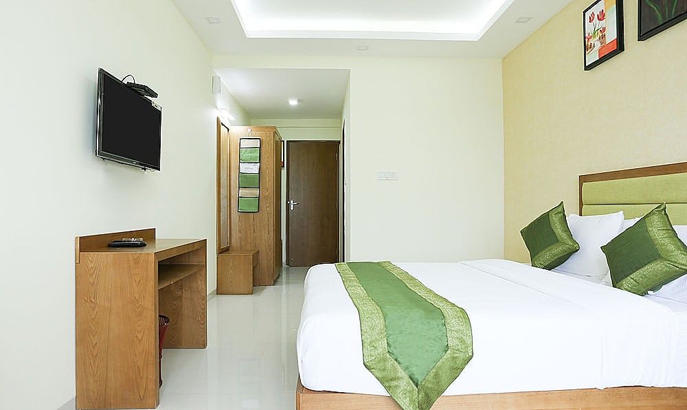 Treebo The Galaxy Chandapura Deluxe Double Room 5