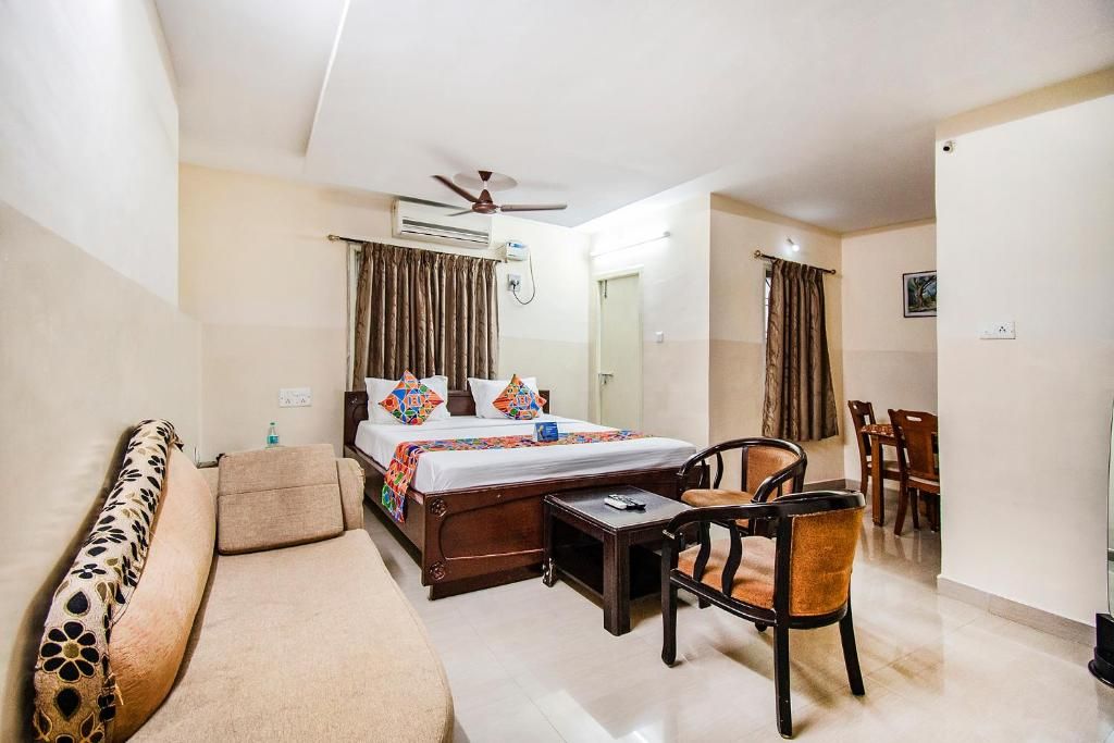 undefined FabHotel Aditya Yatri Nivas 4
