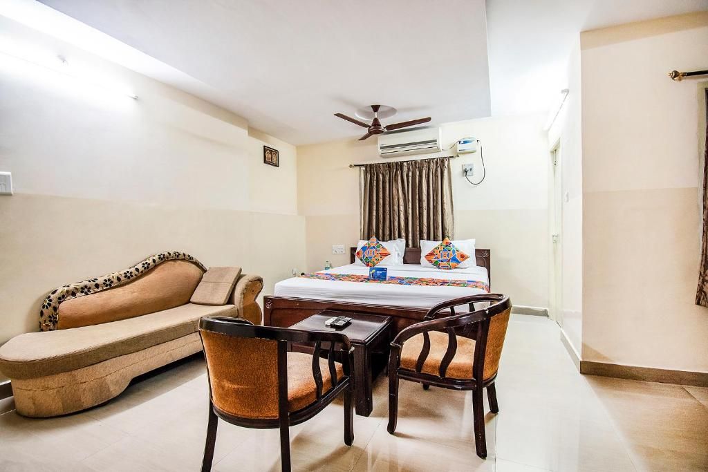 undefined FabHotel Aditya Yatri Nivas 6