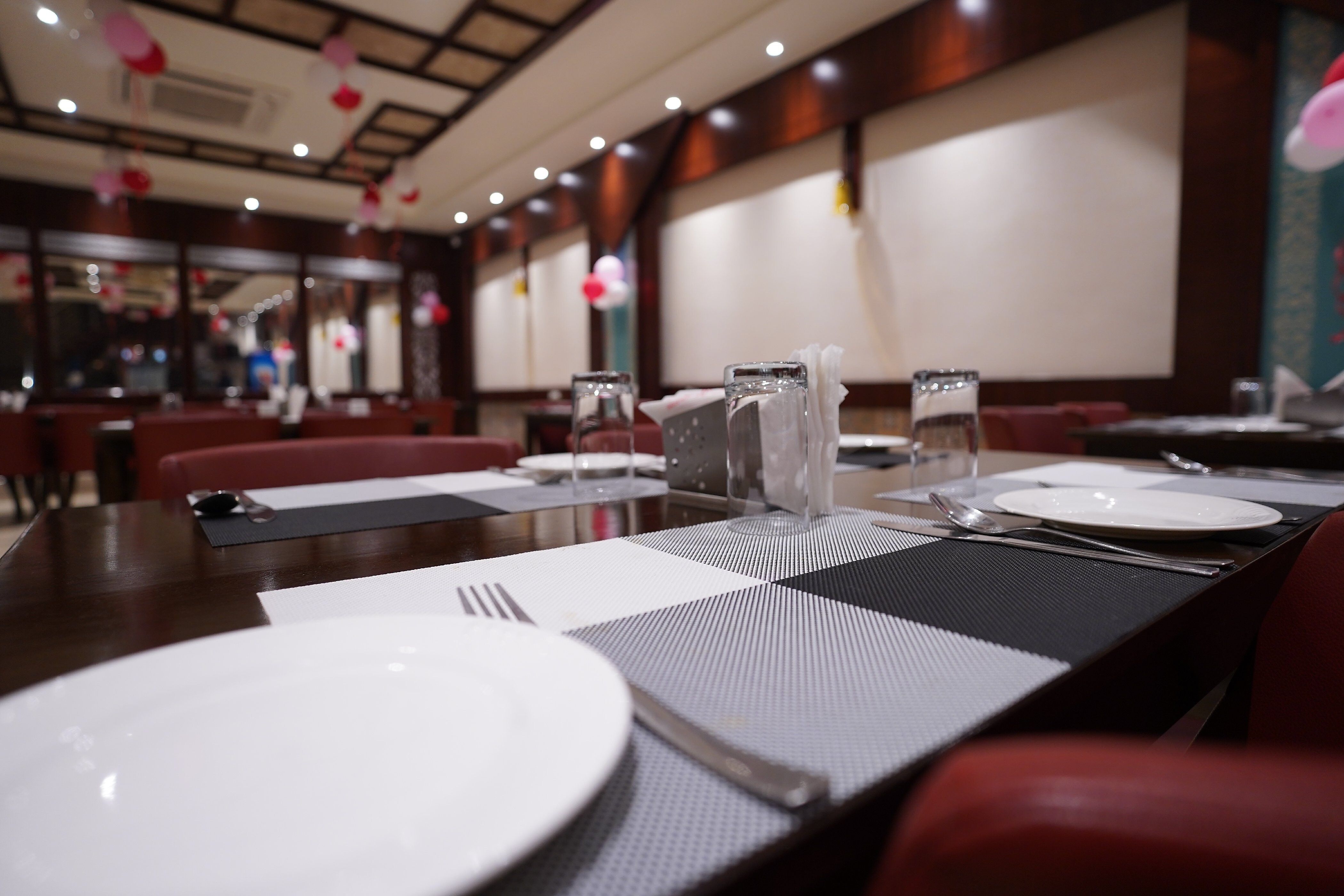 Food & Dining