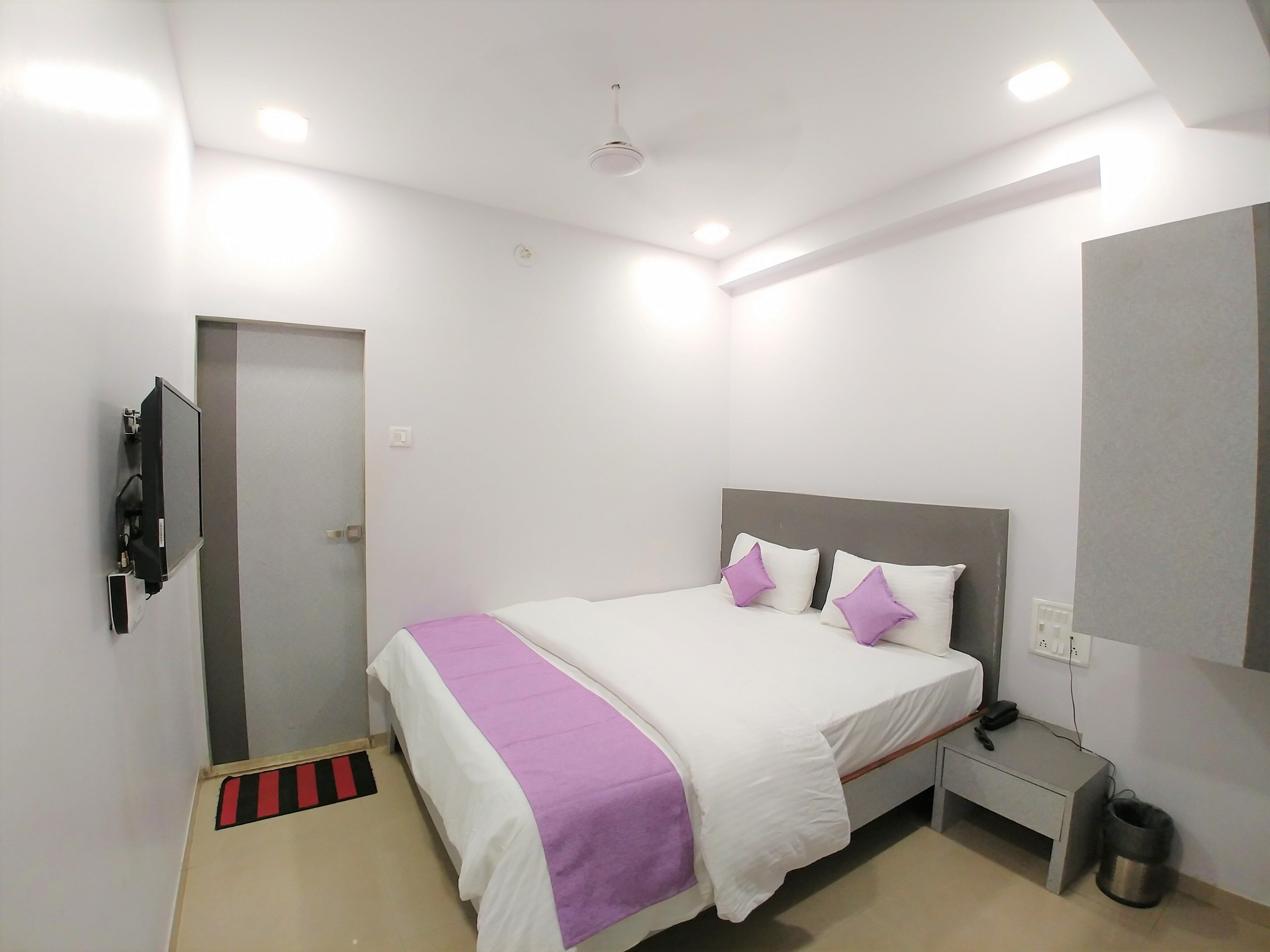 Hotel Mangal Residency Standard Non AC Room 3