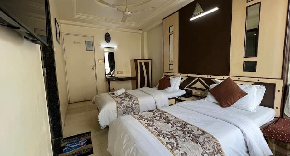 undefined Hotel Comfort 9