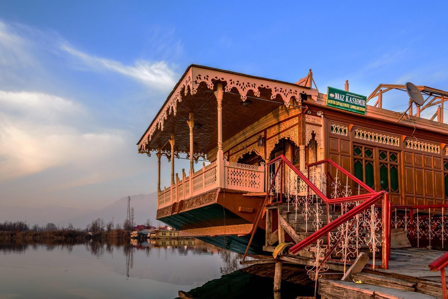 Houseboat Naaz Kashmir 2