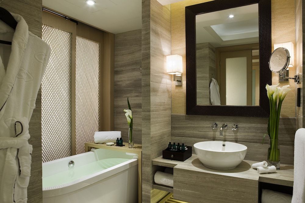 Hotel Shanghai Sheshan Oriental - Handwritten Collection Luxury Room, 1 King Bed 5