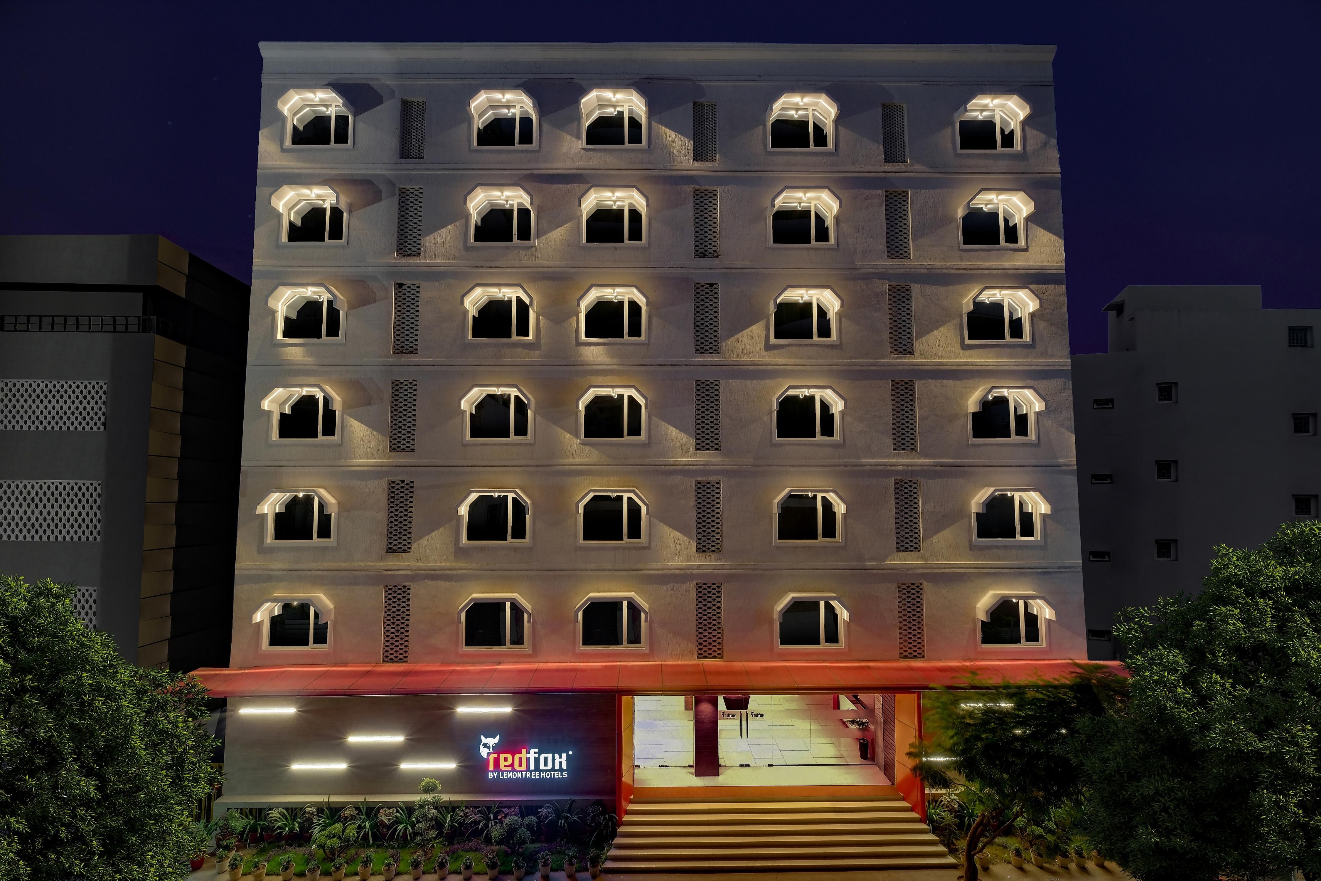 Red Fox by Lemon Tree Hotels, Vijayawada