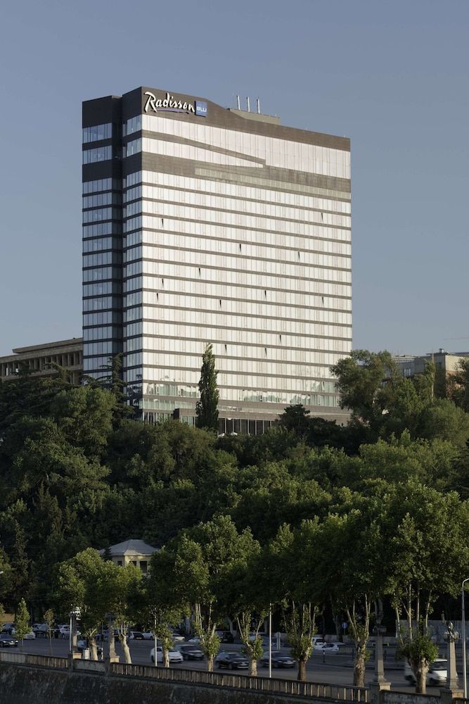 Radisson Blu Iveria Hotel, Tbilisi 3