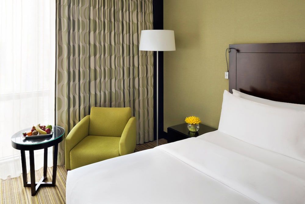 Crowne Plaza Jeddah, an IHG Hotel Standard Room, 1 King Bed