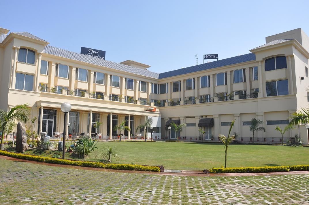 Ambrosia Sarovar Portico Hotel - A Sarovar Hotel 2