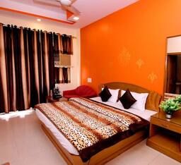 Hotel Sunshine @ Har ki pauri Standard AC Room  2