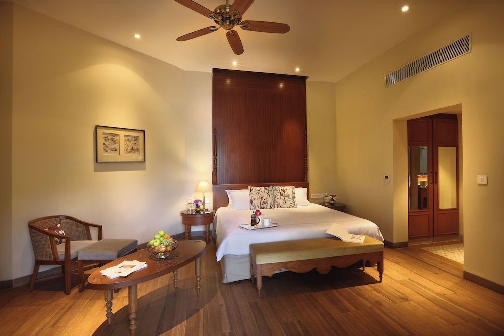 Taj Kumarakom Resort & Spa, Kerala Room, 1 King Bed, Pool View (Heritage) 5