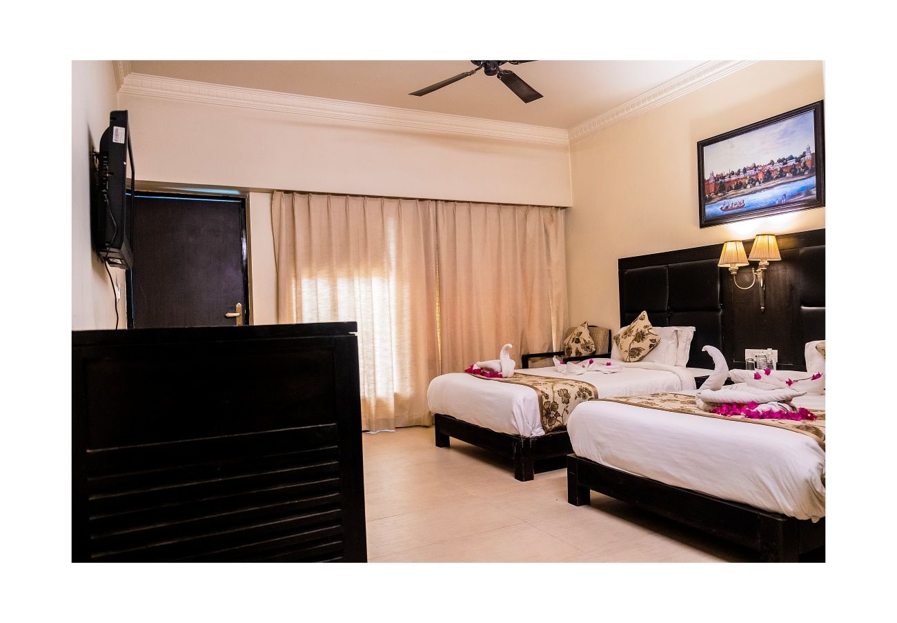 Amargarh Resort Deluxe Double Bed AC Room