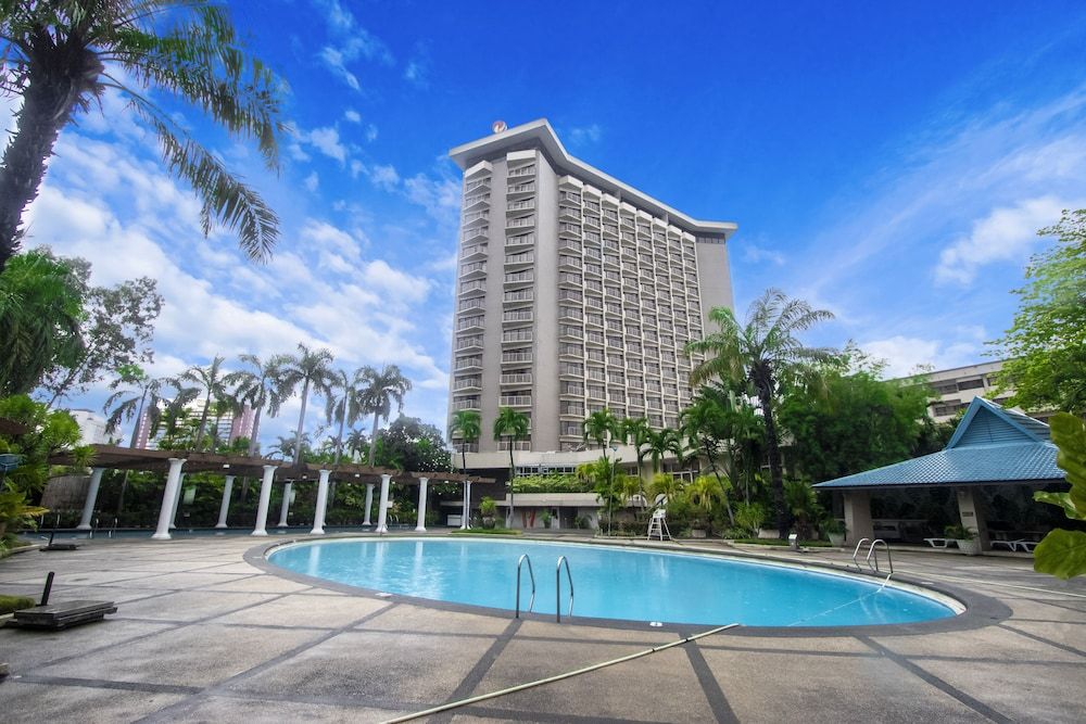 Century Park Hotel exterior_detail