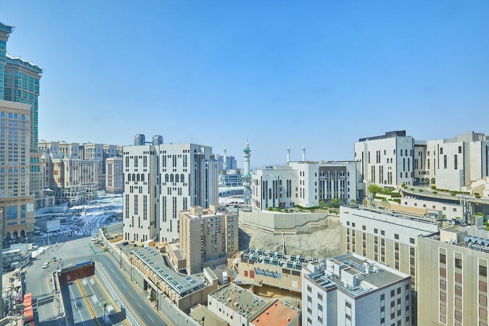 Le Meridien Makkah Classic Room, 1 Queen Bed 5