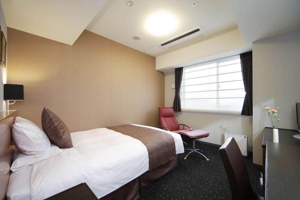 Hotel MyStays Kyoto - Shijo Standard Double Room, Non Smoking 2