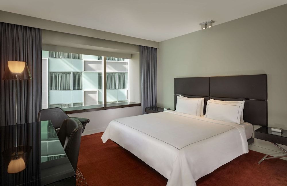 Park Plaza Westminster Bridge London Superior Room, 1 King Bed 2