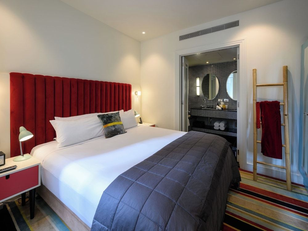 Hotel DeBrett featured 3