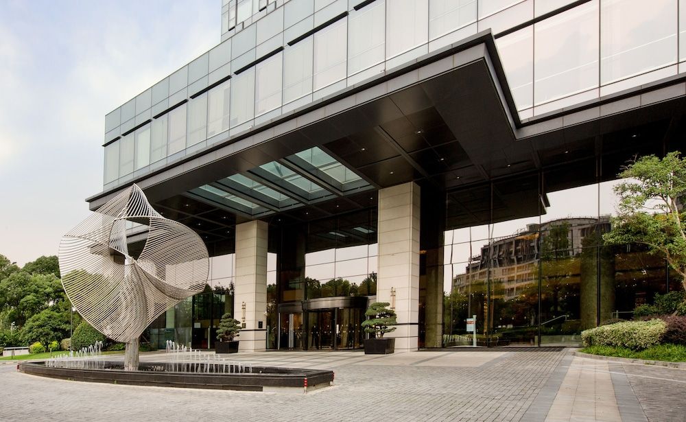 InterContinental Shanghai Expo, an IHG Hotel exterior_detail 4