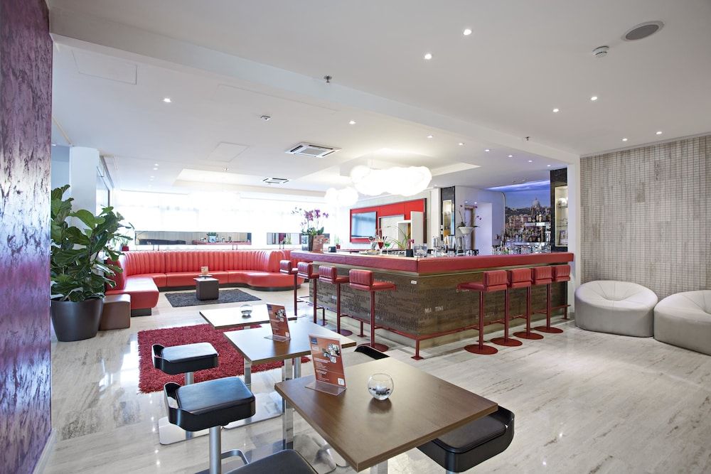 Novotel Roma Eur bar 3