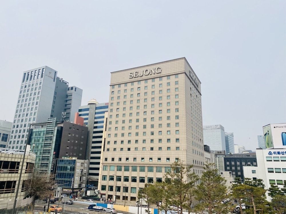 Sejong Hotel facade