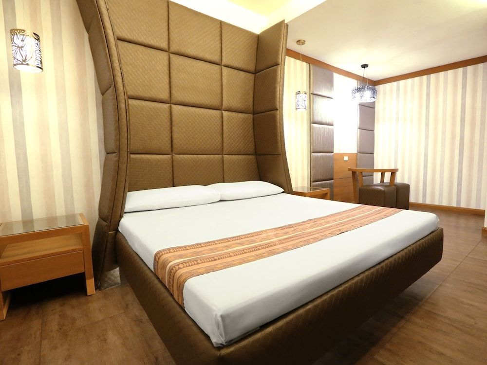 Hotel Ava Malate, Manila Standard Room, 1 Queen Bed (No Garage) 7