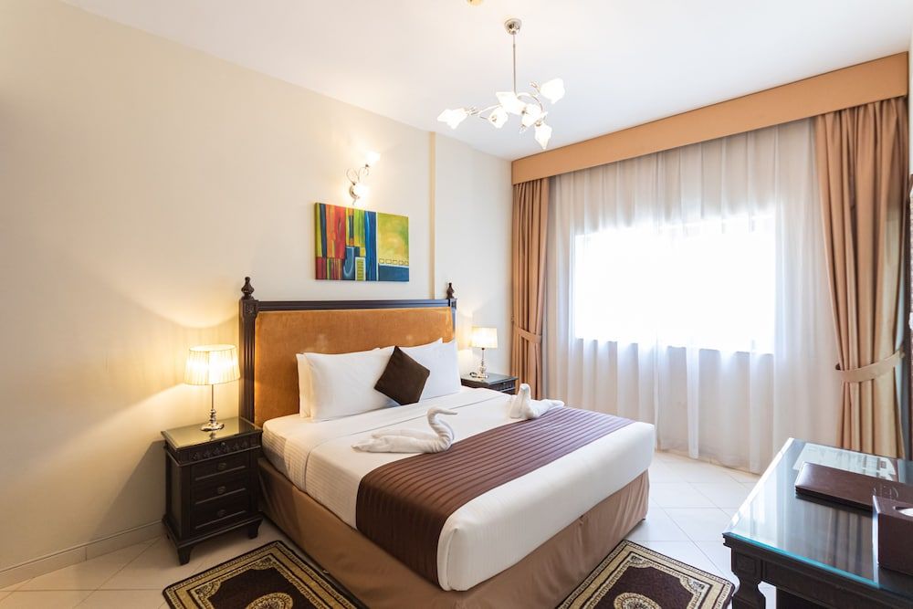 Auris Boutique Hotel Apartments 5