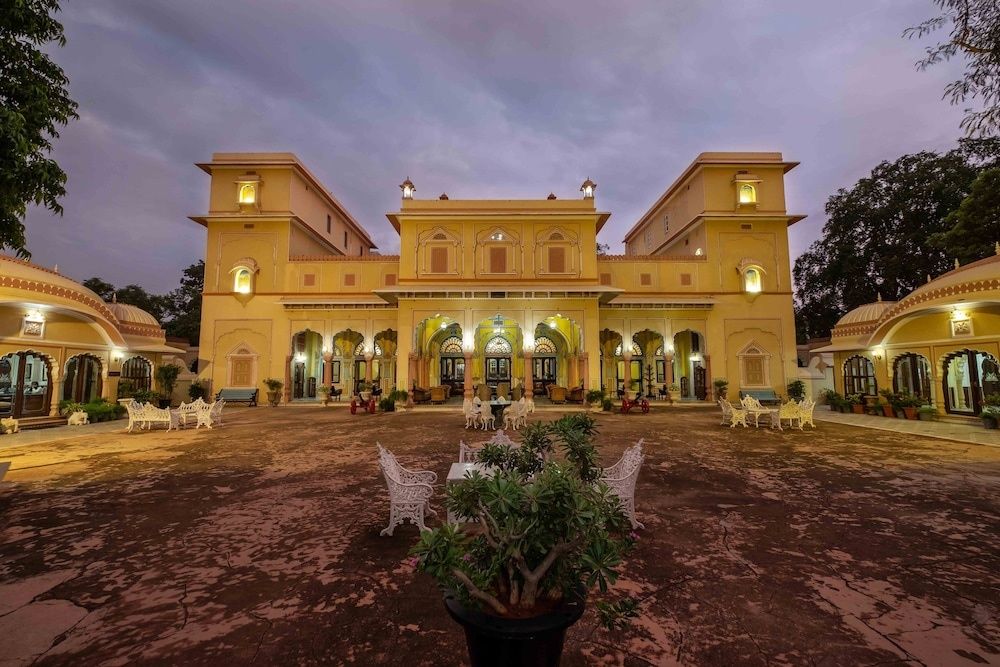 Hotel Narain Niwas Palace