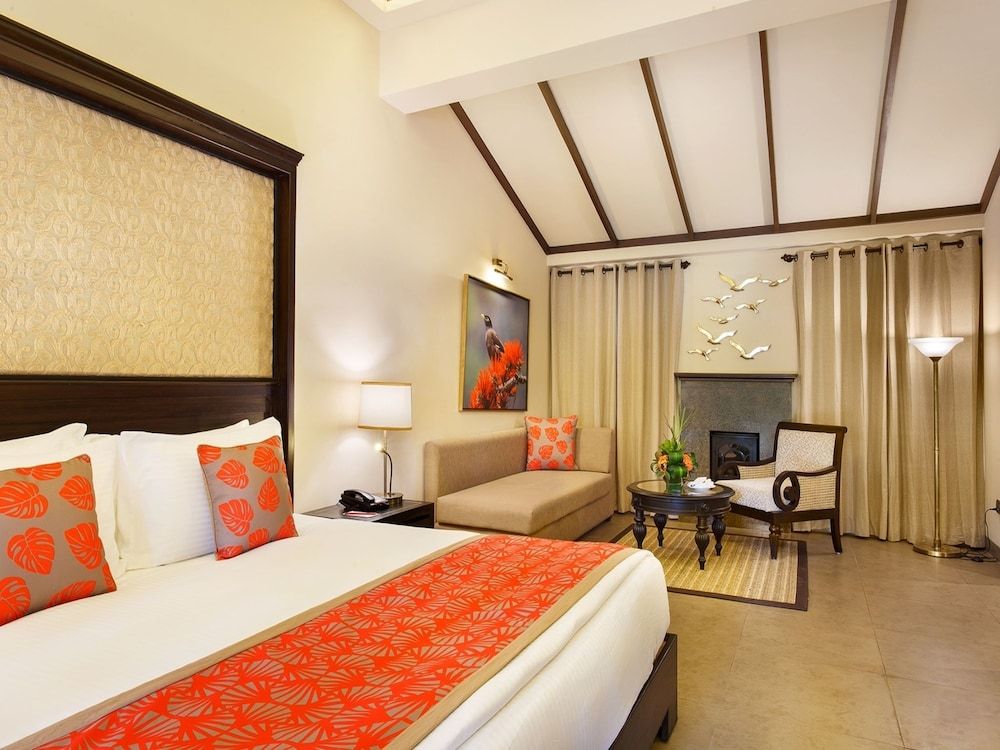 Premium Cottage King Bed River View