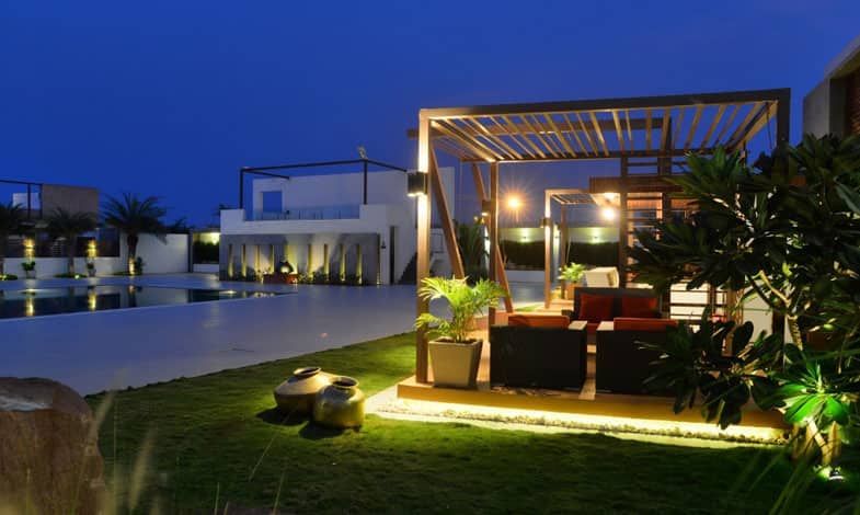 undefined Green Leaf Club 7