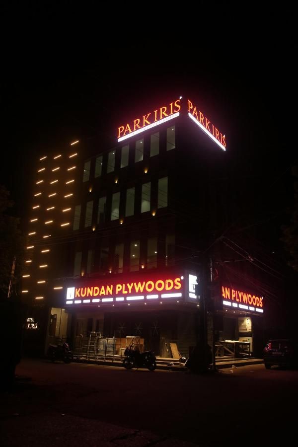 PARK IRIS HOTELS  - MG Road