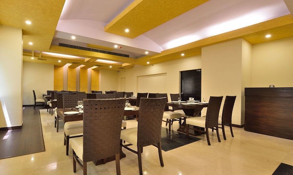 undefined Westend Inn 10