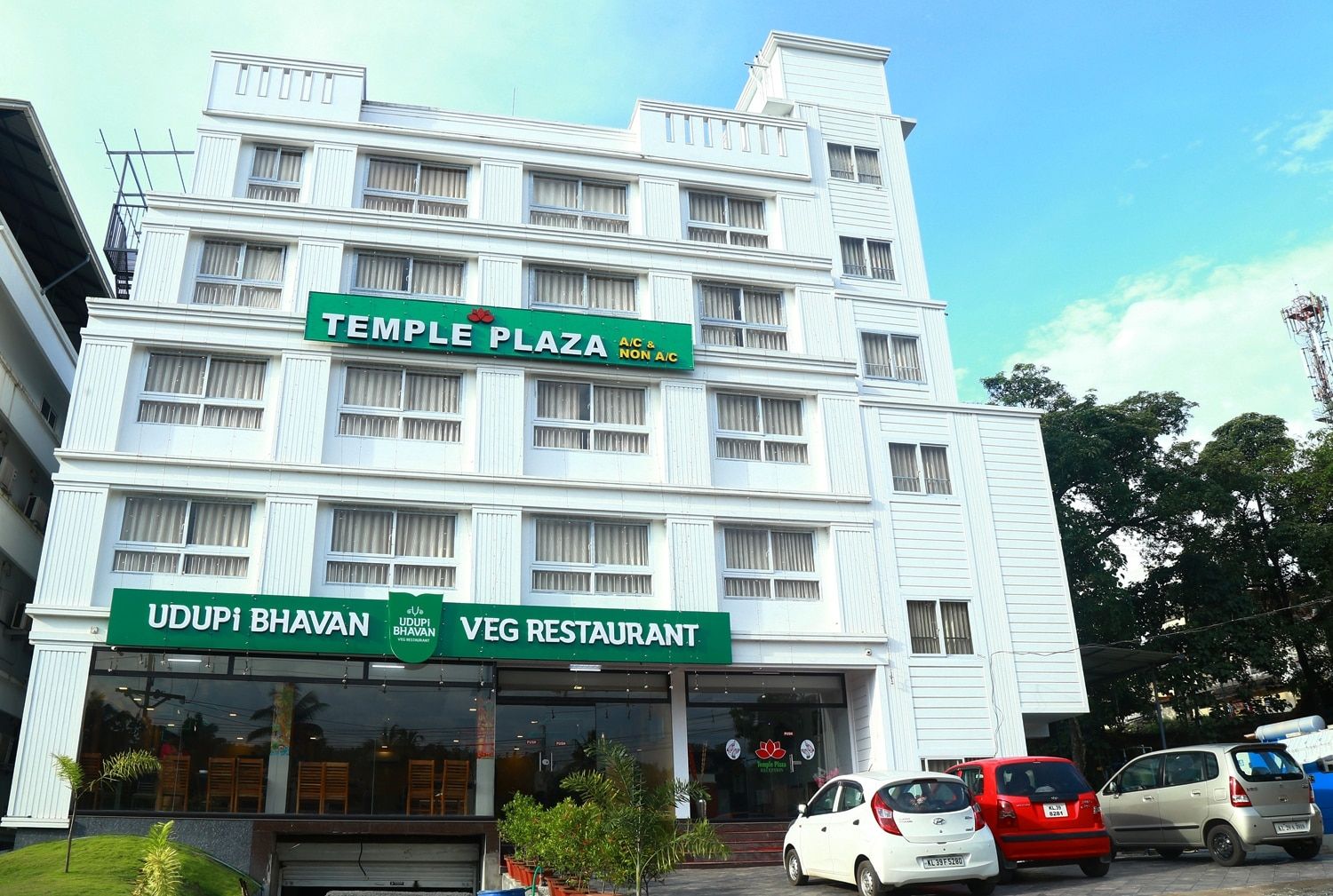 undefined Temple Plaza 8