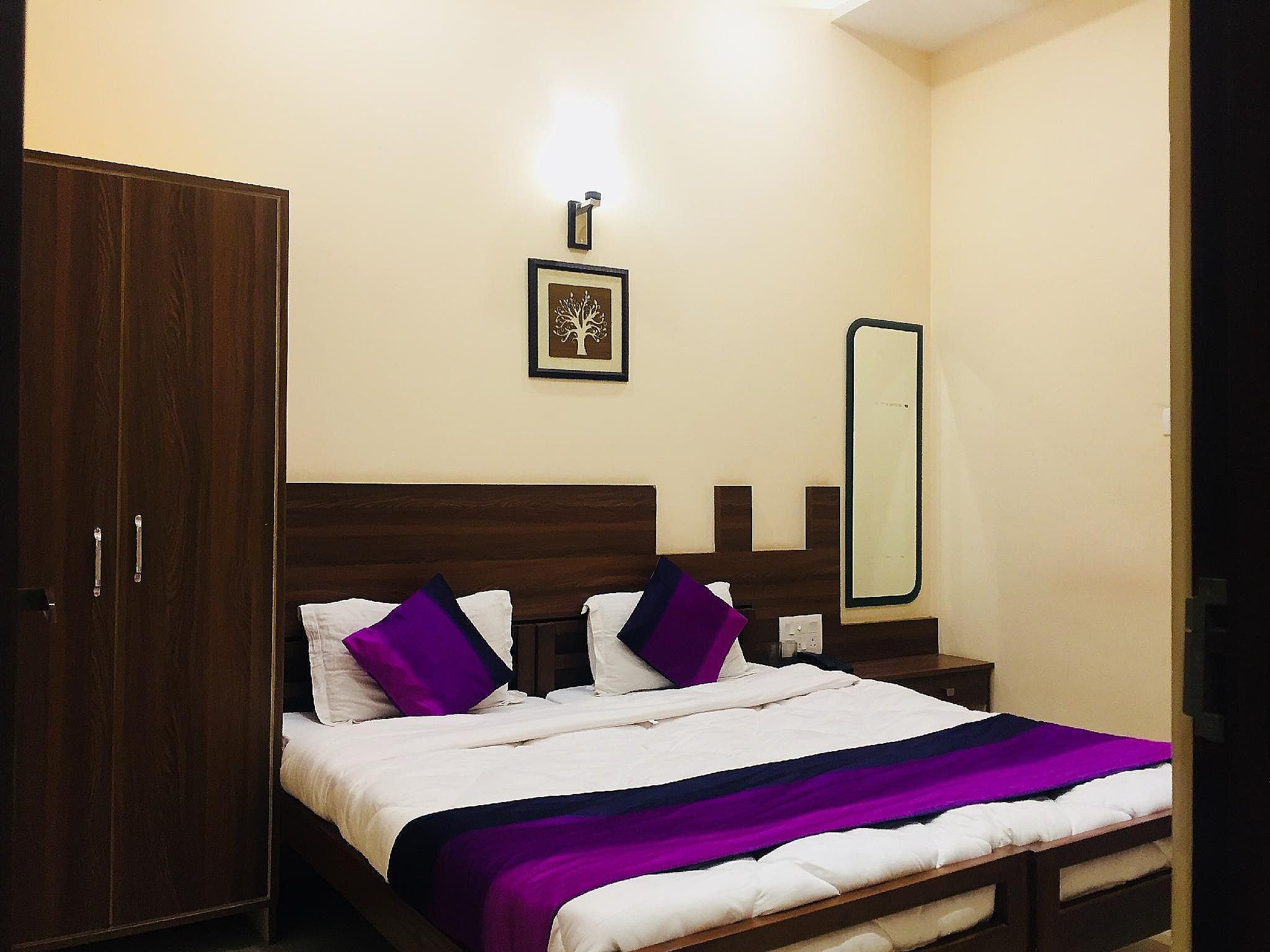 Hotel Vinayak Heritage Standard Double Room, 1 Double Bed, Non Smoking 2