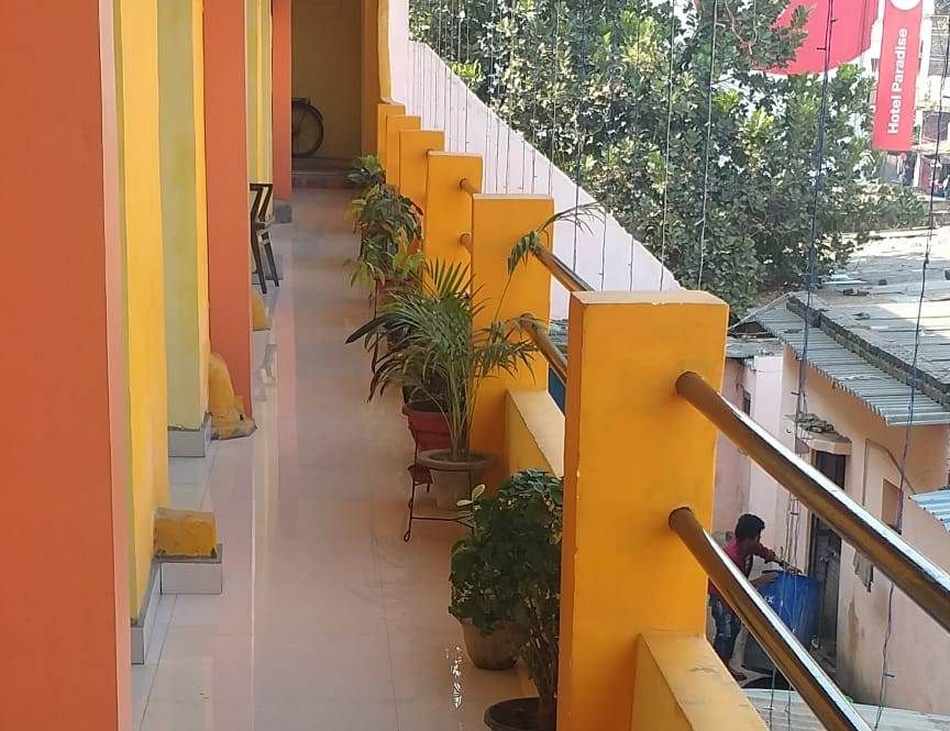 undefined Popular Calcutta Hotel