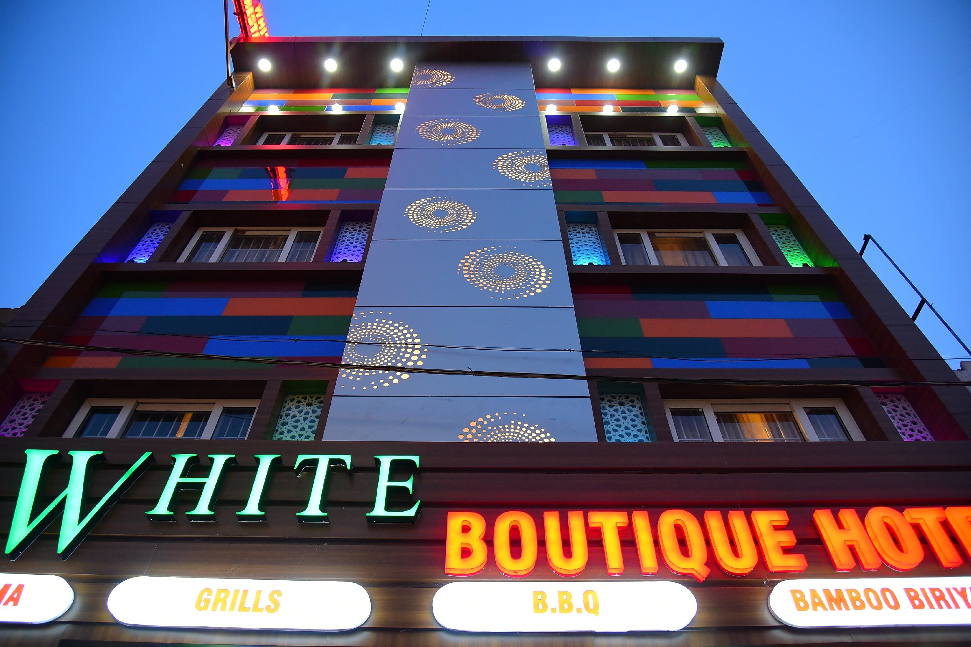 Hotel White Boutique