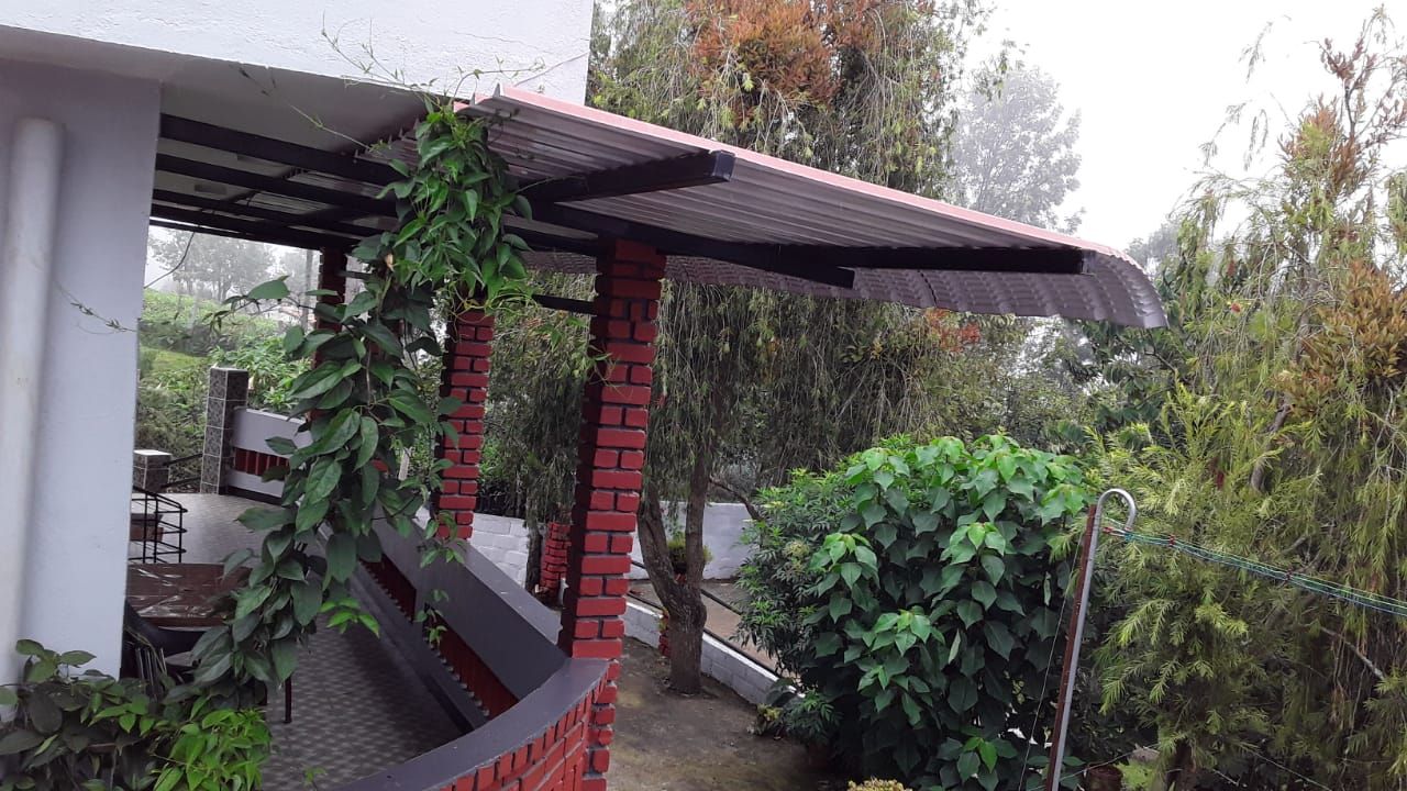 undefined Pear Tree Inn