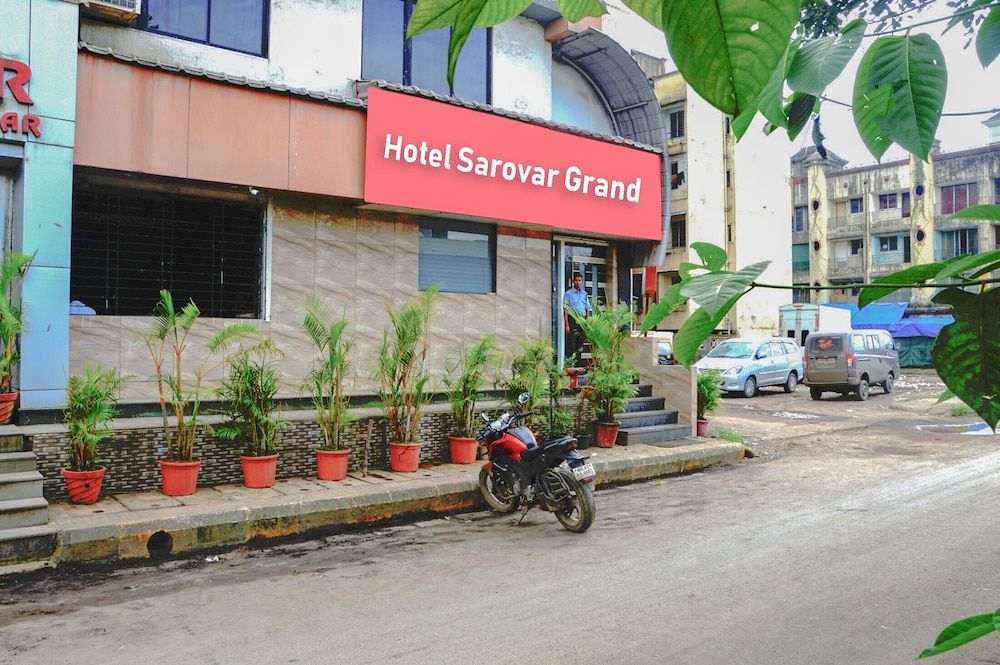 OYO Hotel Sarovar Grand