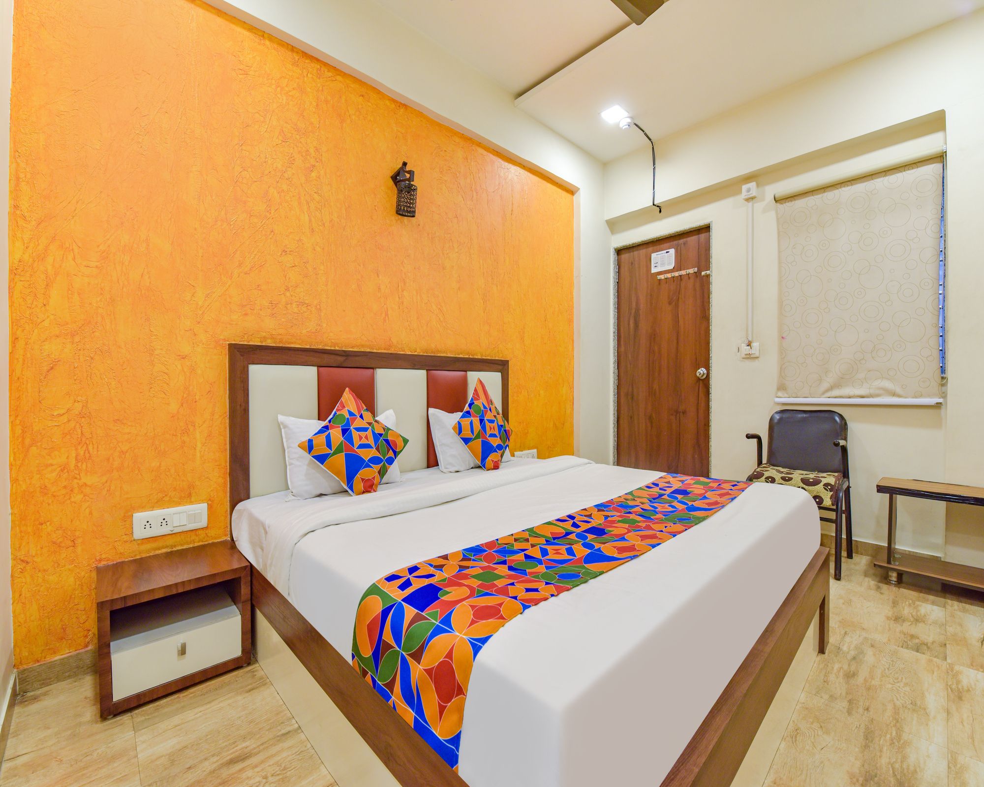 undefined FabHotel Tulip Plaza 9