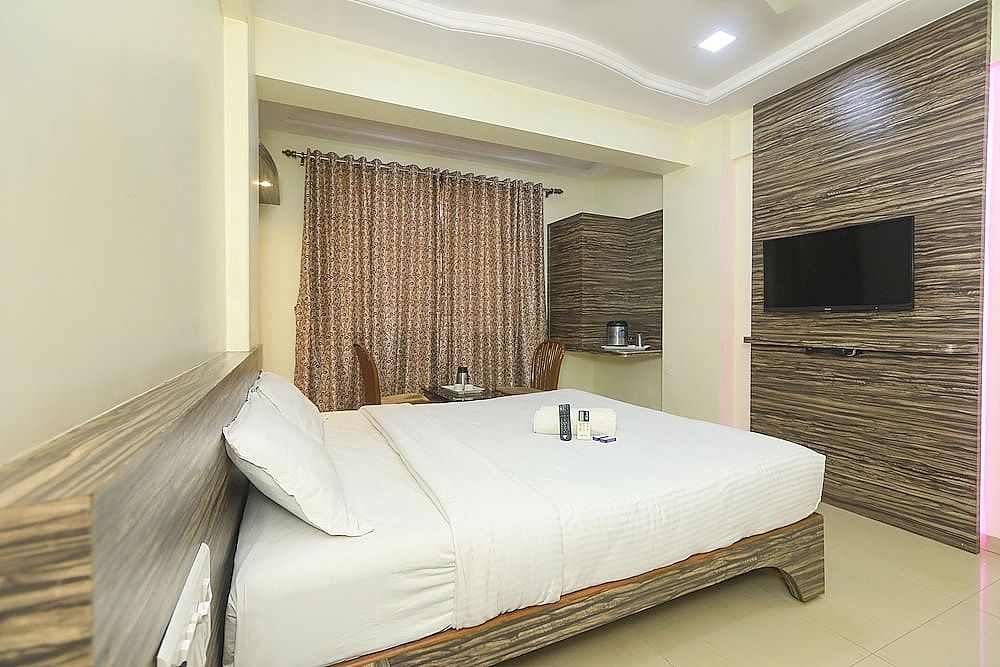 Hotel Midtown Andheri Standard Double Room 5