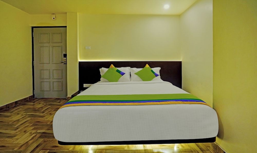 Treebo Golden Nest Standard Double Room 9